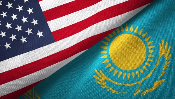 Авиация США поможет Казахстану предсказывать паводки по снегу