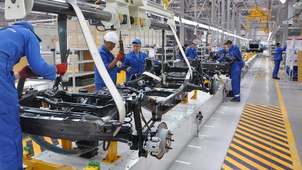 Казахстану потребуется 10 тыс. новых специалистов в автопроме