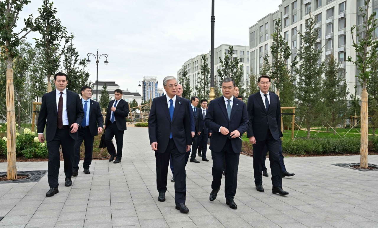 Токаев высказался о дорогах, соцподдержке и новых стандартах чистоты в Казахстане