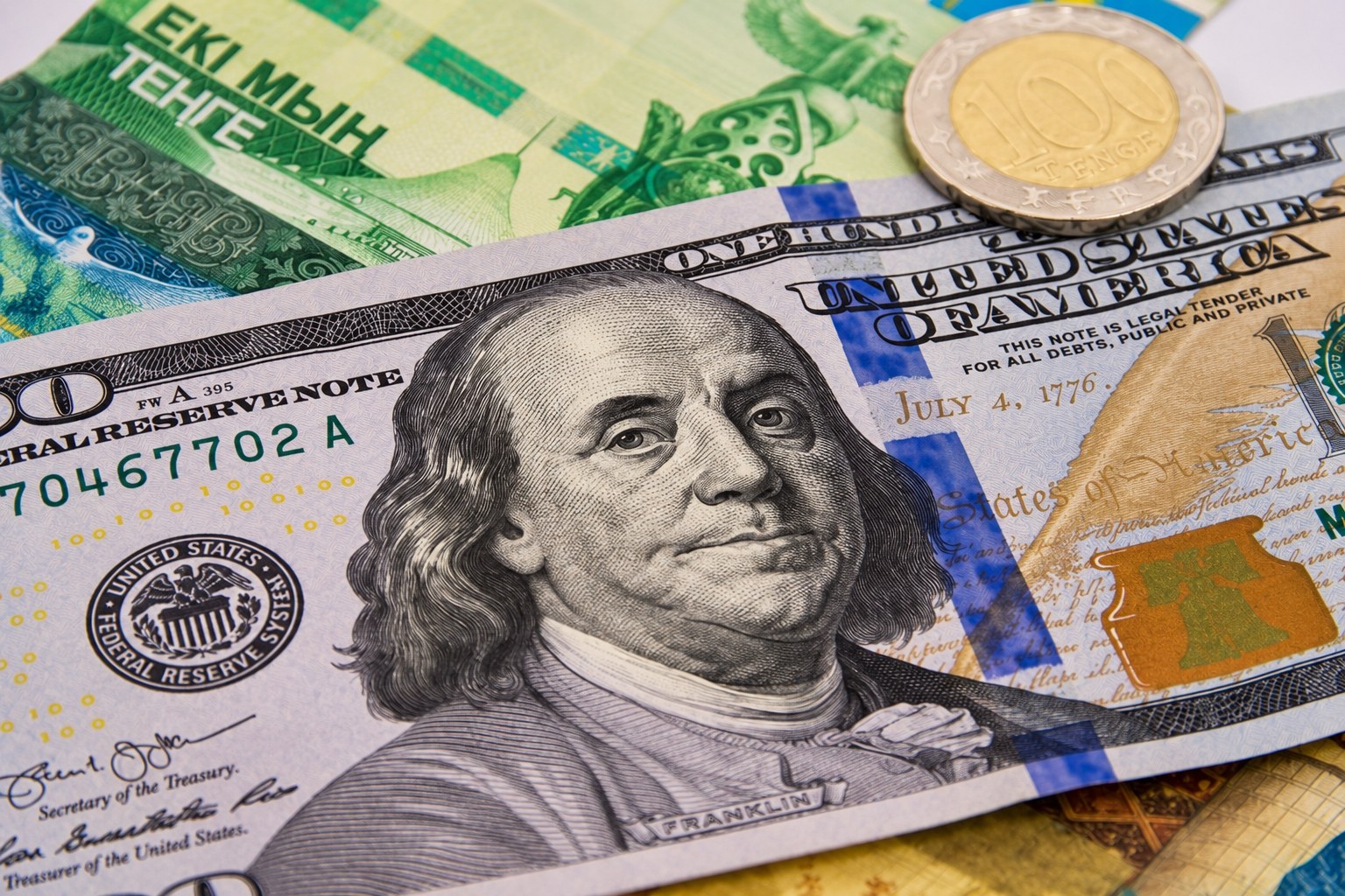 Доллар может вырасти до 490 теңге к концу года — Halyk Finance