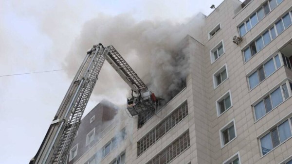 МЧС назвало причину пожара в Астане, при котором погибли трое детей