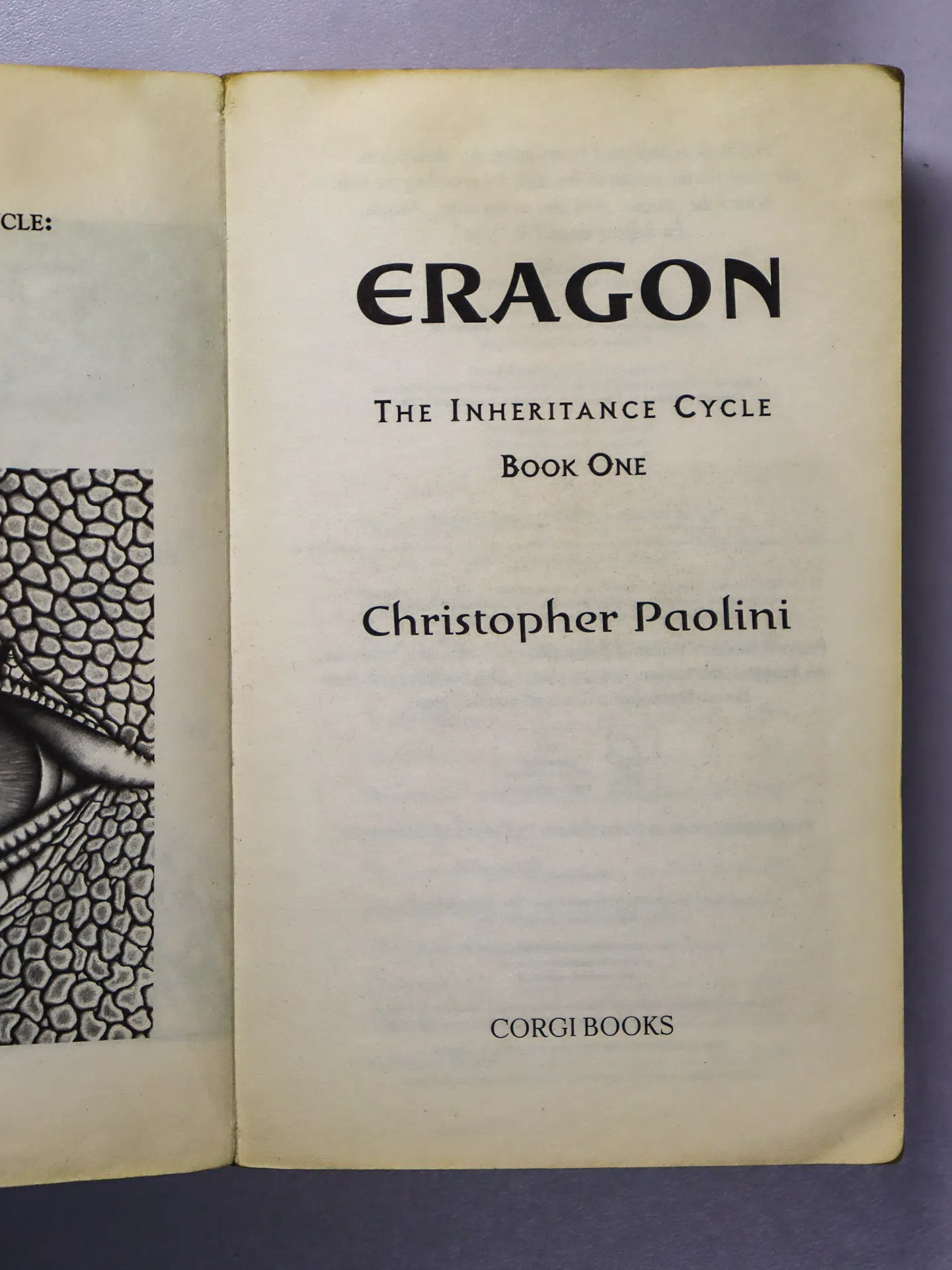 Paolini Christopher. Eragon
