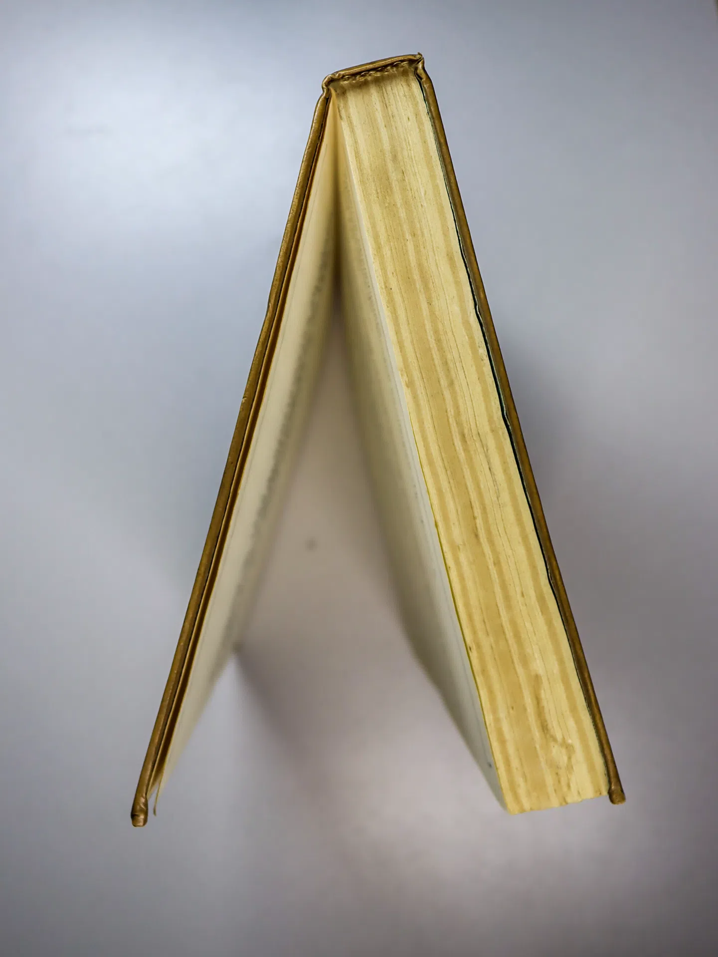 Долан Э. Дж., Кэмпбелл К. Д., Кэмпбелл Р. Дж. Деньги, банковское дело и денежно-кредитная политика