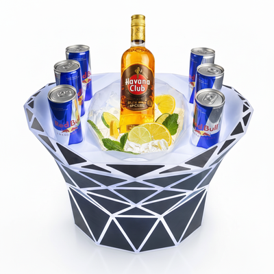 HAVANA CLUB Cuban Spiced 0,7L + 6 Red Bull