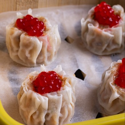Шумаи с креветками и курицей